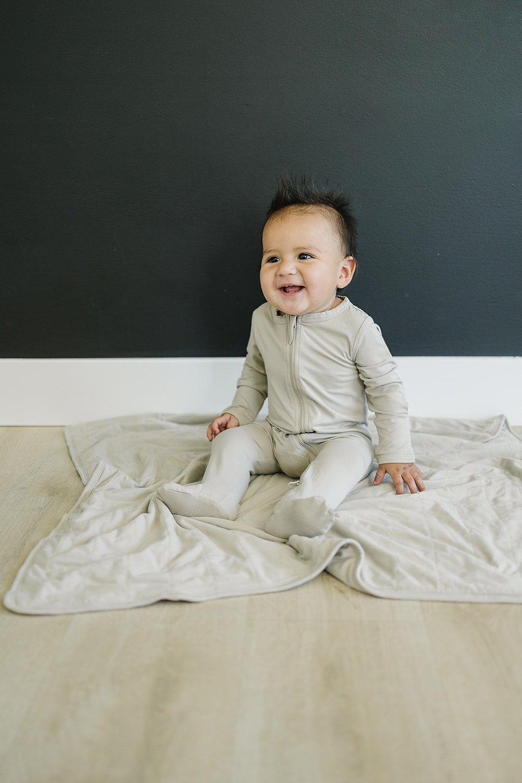 Oatmeal Bamboo Zipper - Mack & Harvie