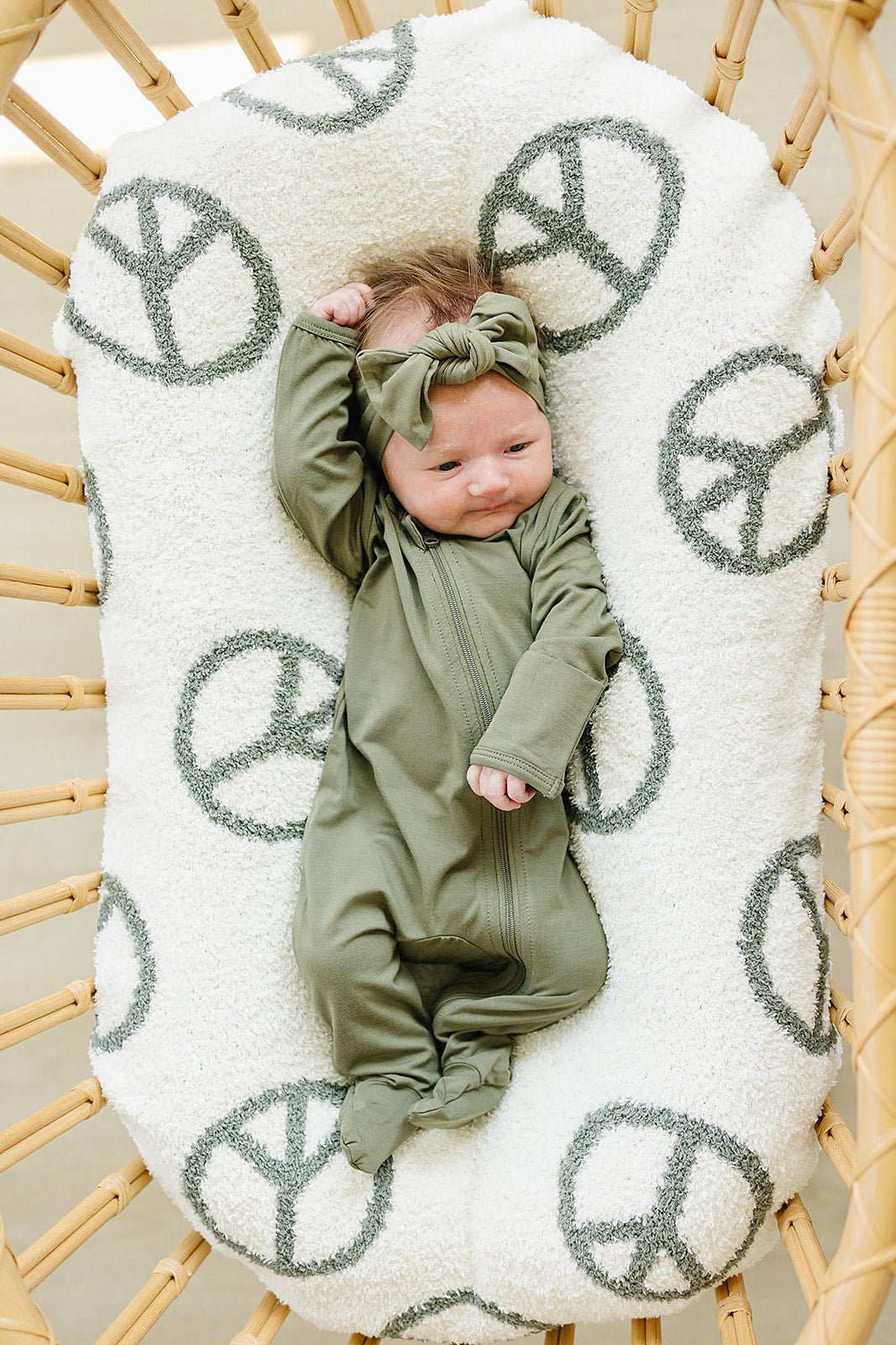 Olive Bamboo Zipper - Mack & Harvie
