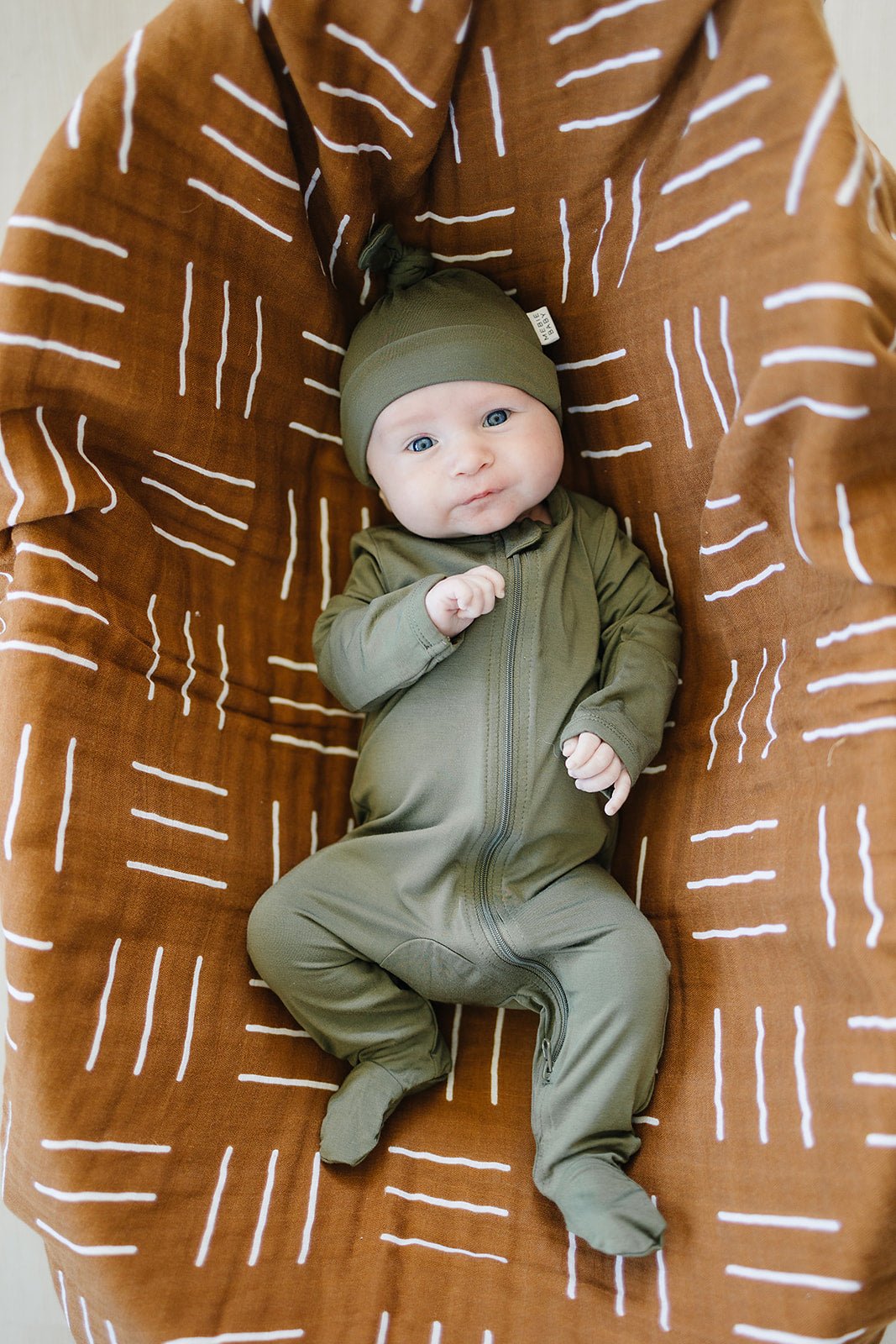 Olive Bamboo Zipper - Mack & Harvie