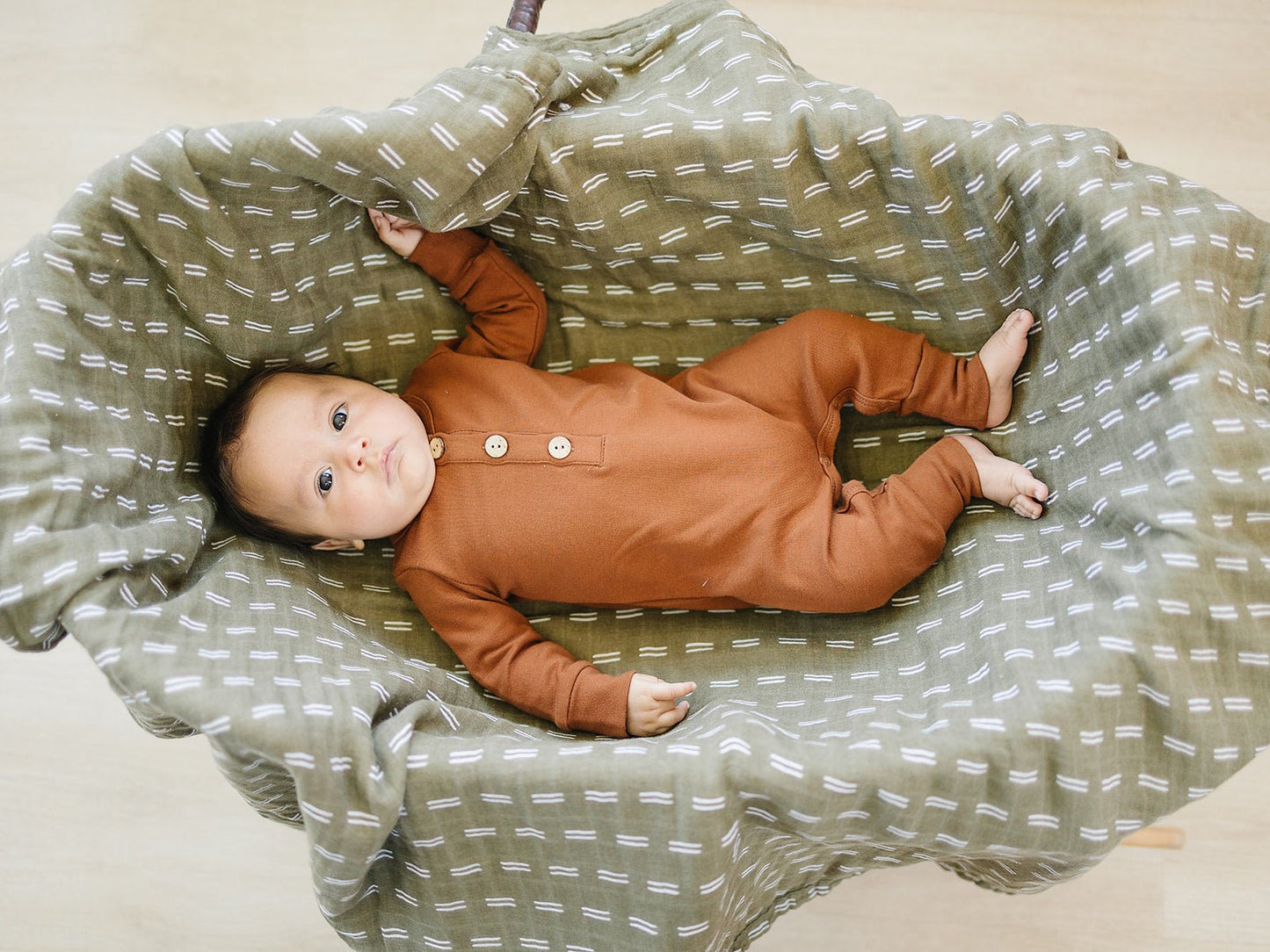 Olive Strokes Muslin Quilt - Mack & Harvie