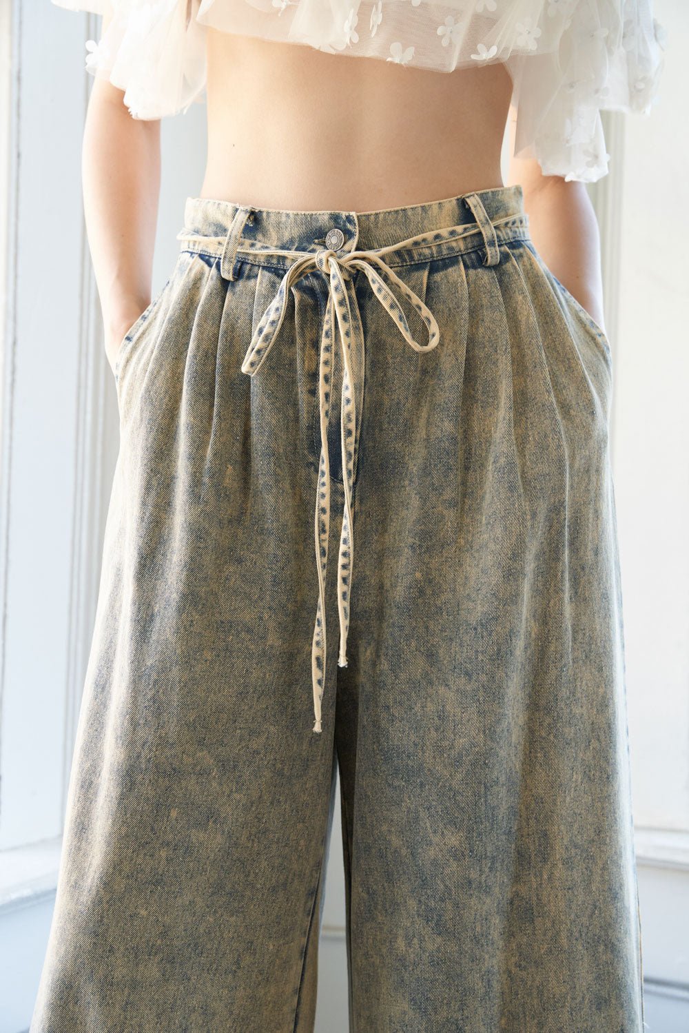 PASSING THOUGH DENIM PANTS - Mack & Harvie