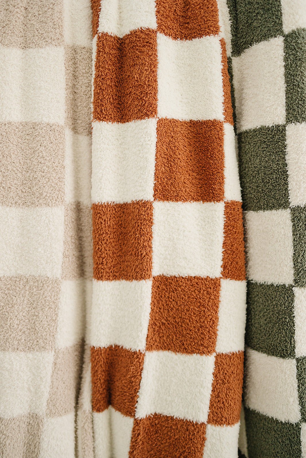 Rust Checkered Plush Blanket - Mack & Harvie