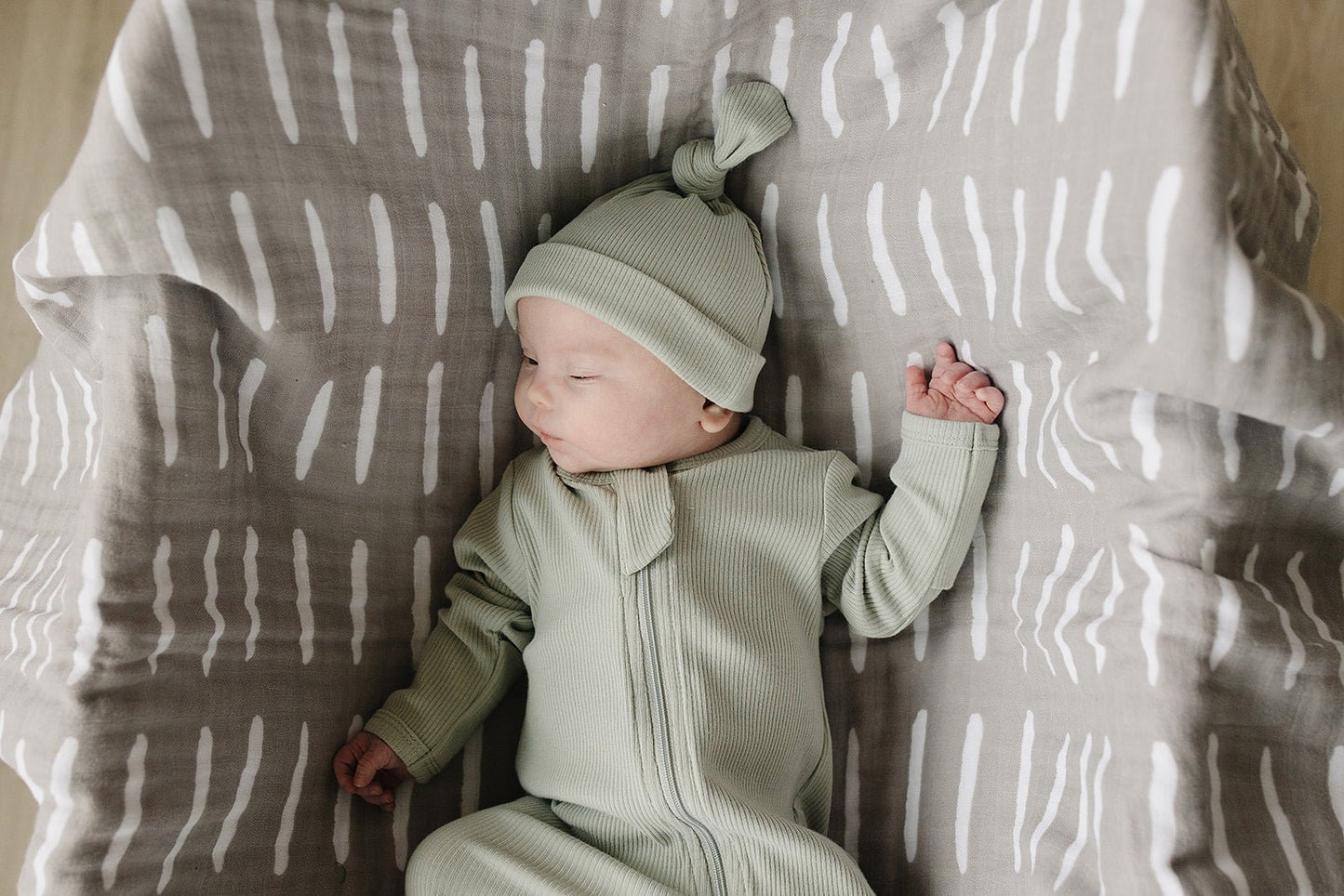 Sage Organic Ribbed Newborn Knot Hat - Mack & Harvie