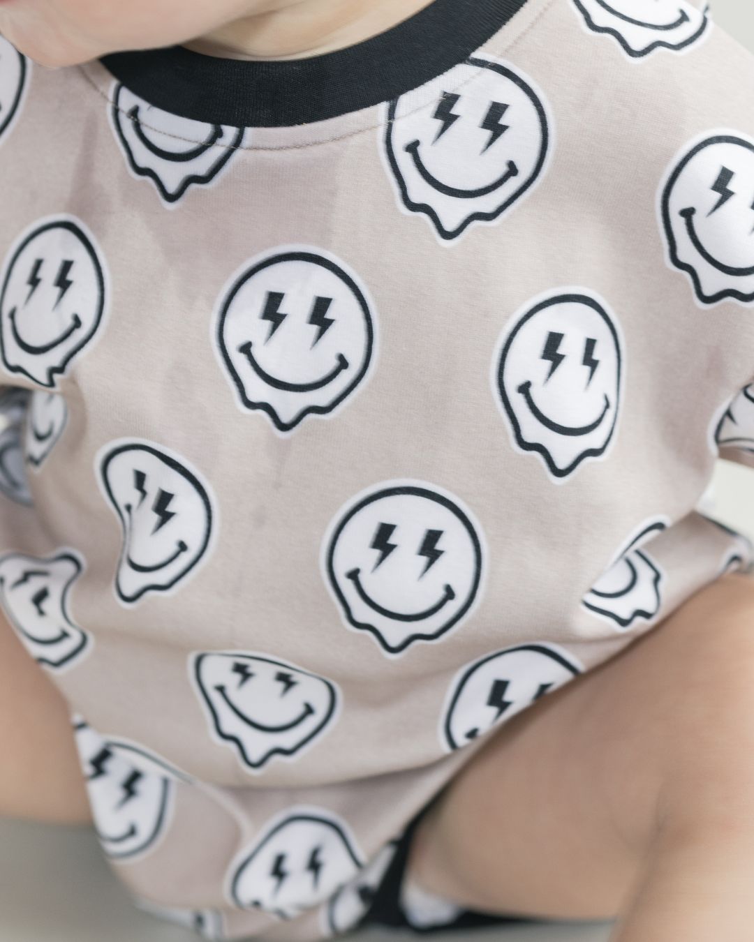 Short Sleeve Bubble Romper | Electric Drippy - Mack & Harvie