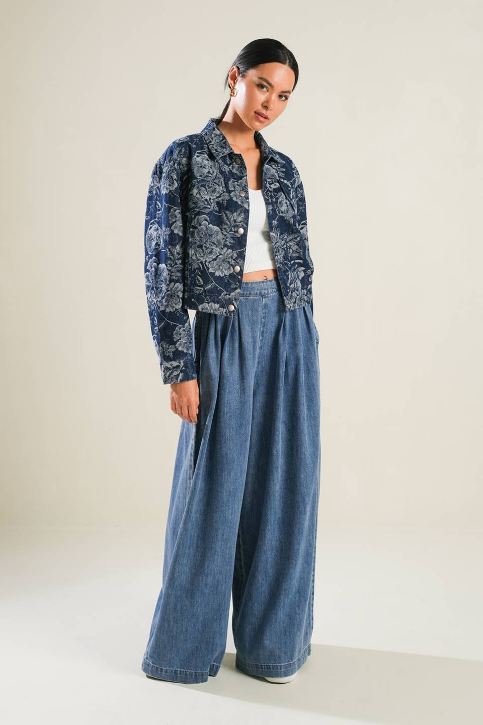SOPHISTICATED STUNNER DENIM JACKET - Mack & Harvie