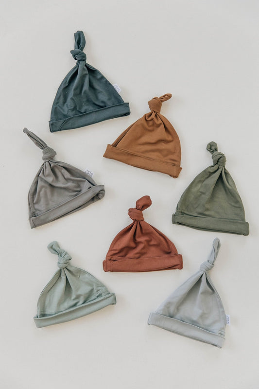 Stone Bamboo Newborn Knot Hat - Mack & Harvie