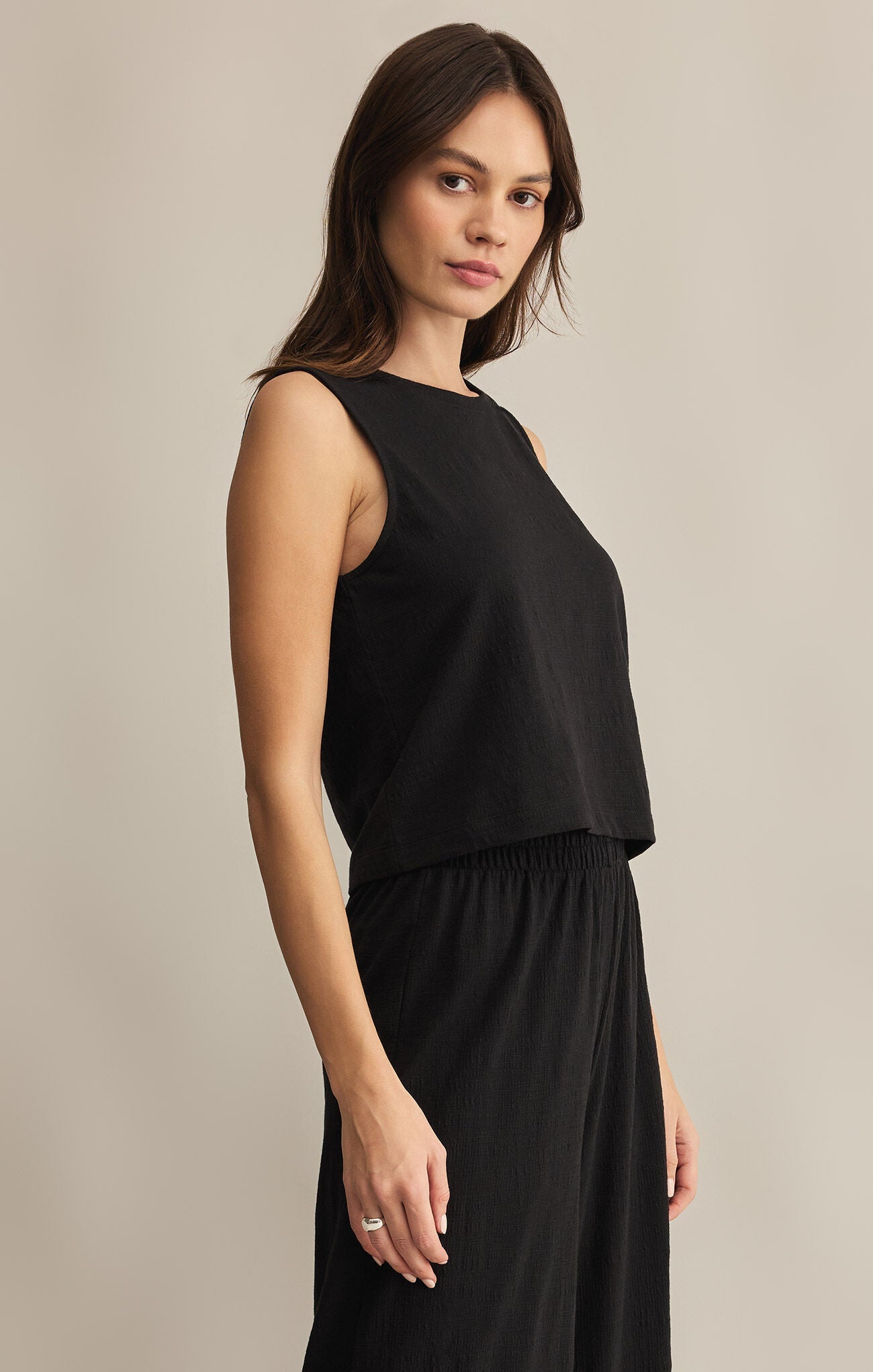 SLOANE TEXTURED TOP