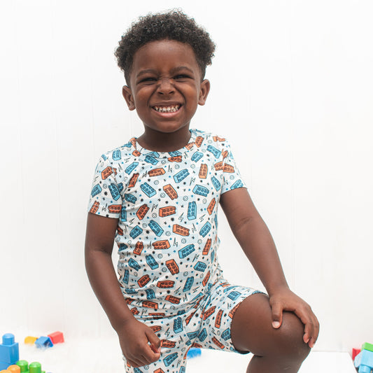 TWO PIECE SHORTIE SET - Legos - Mack & Harvie