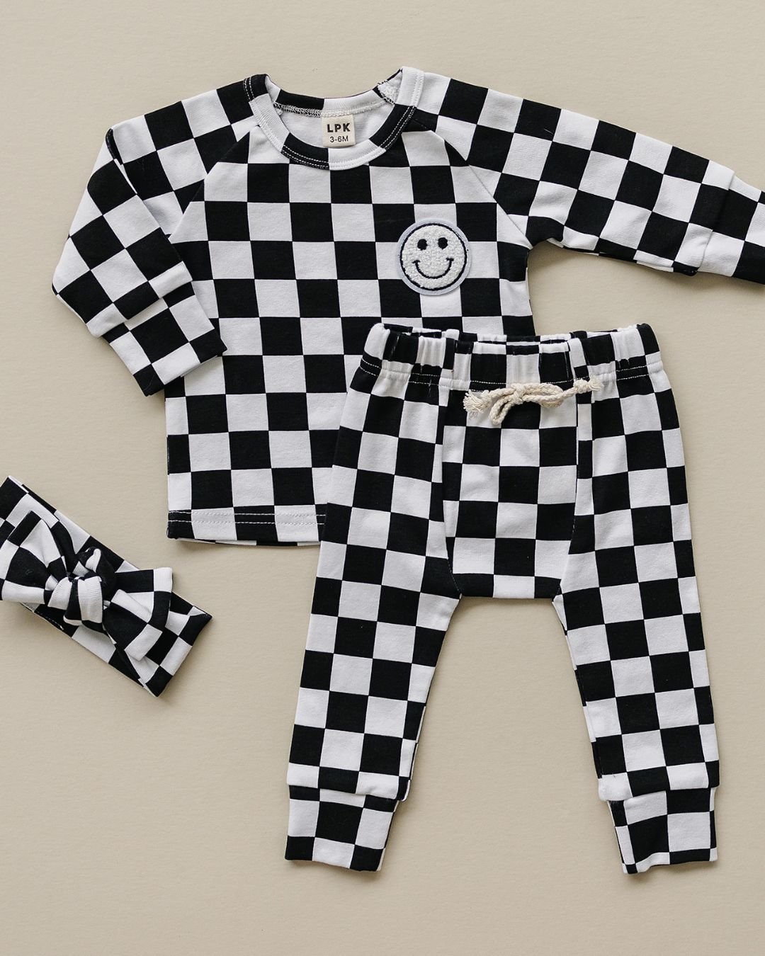 Checkered Smiley Lounge Set | Black - Mack & Harvie