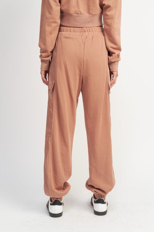 CONTRASTED CARGO JOGGER PANTS - Mack & Harvie