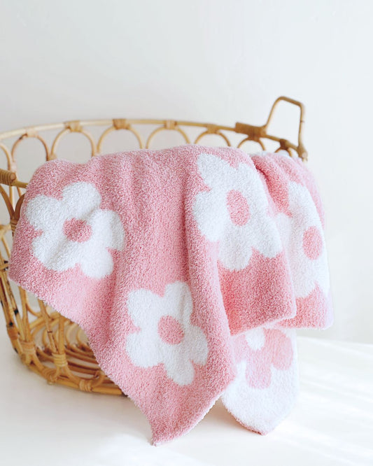 Daisy Fuzzy Blanket | Pink - Mack & Harvie
