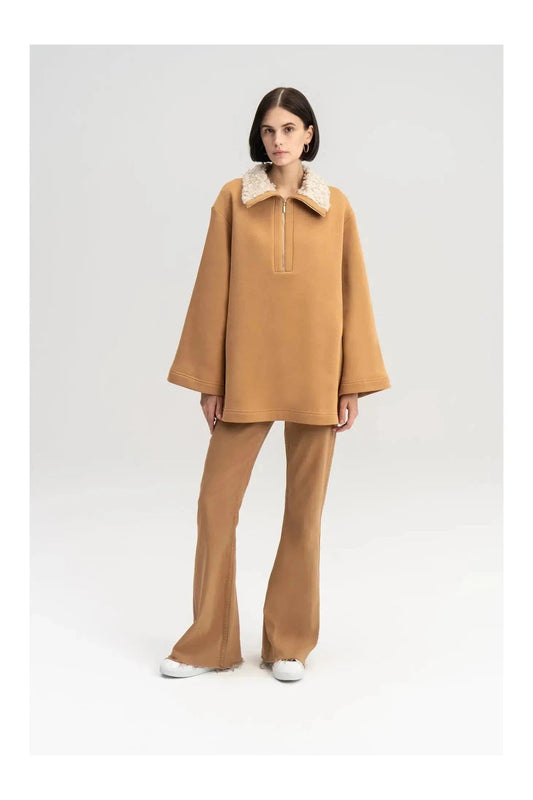 FAUX FUR COLLAR SWEATSHIRT - Mack & Harvie