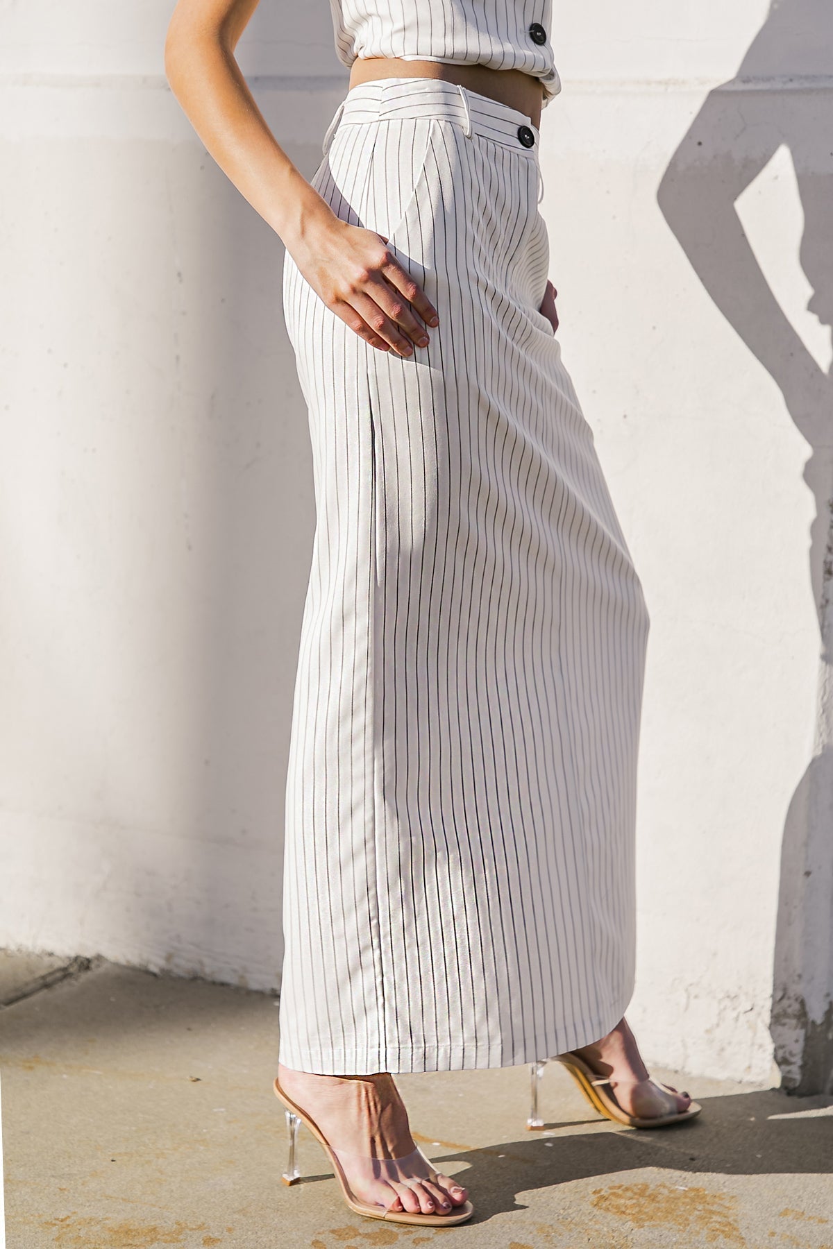 GET TO THE POINT WOVEN MIDI SKIRT - Mack & Harvie
