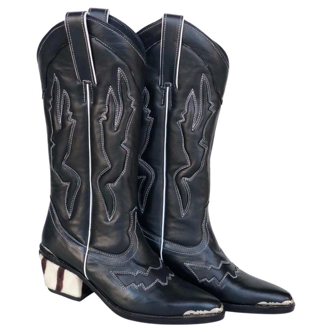 Mustang - Mack & Harvie