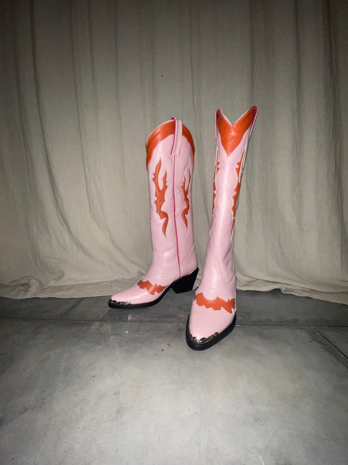 Pink Passion - Mack & Harvie