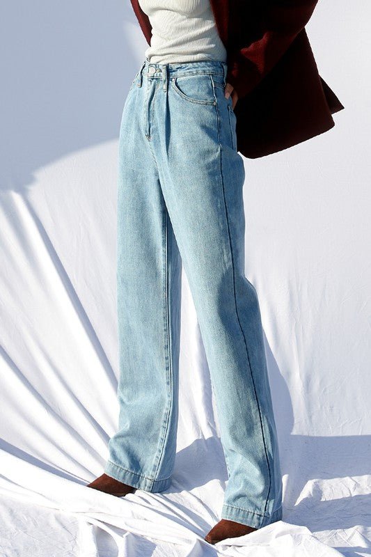 Super High Waist Wide Straight Jeans - Mack & Harvie