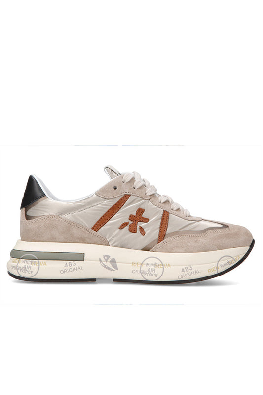 Cassie Sneaker