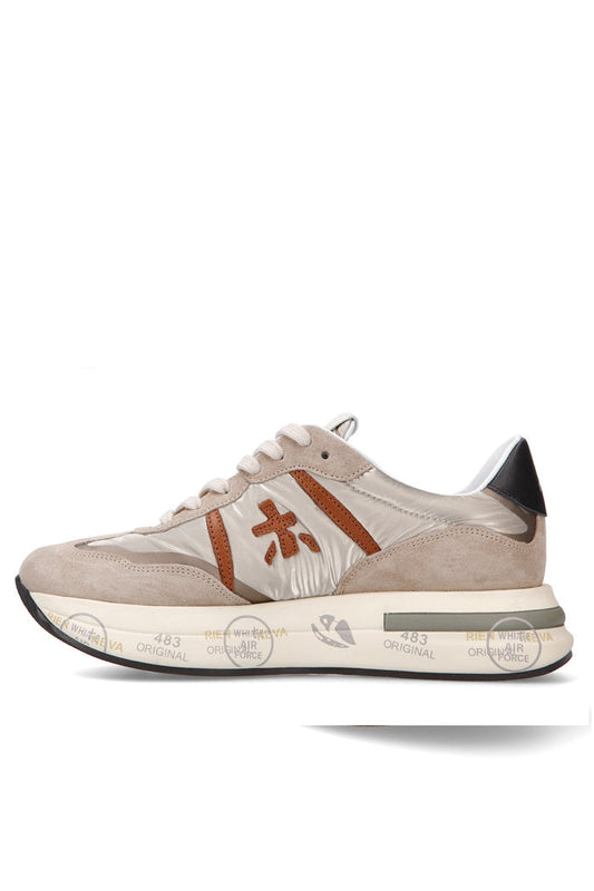 Cassie Sneaker