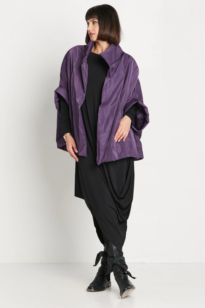 Planet Nylon Chic Cape