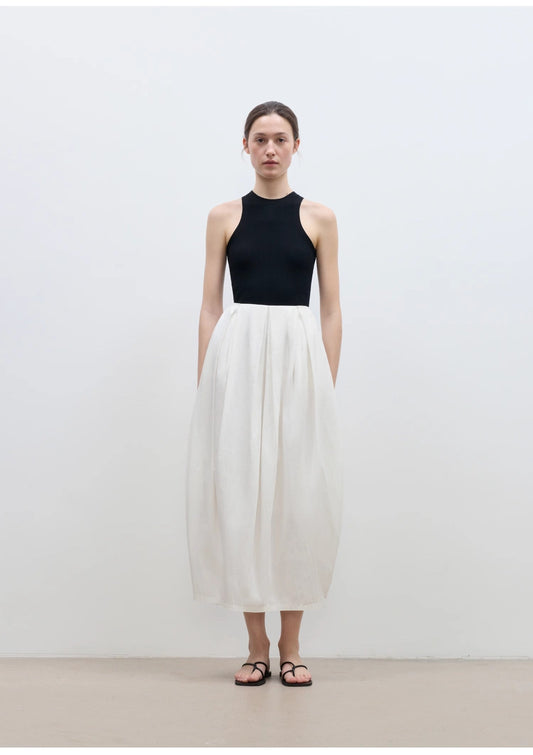 Peninsula Art Skirt