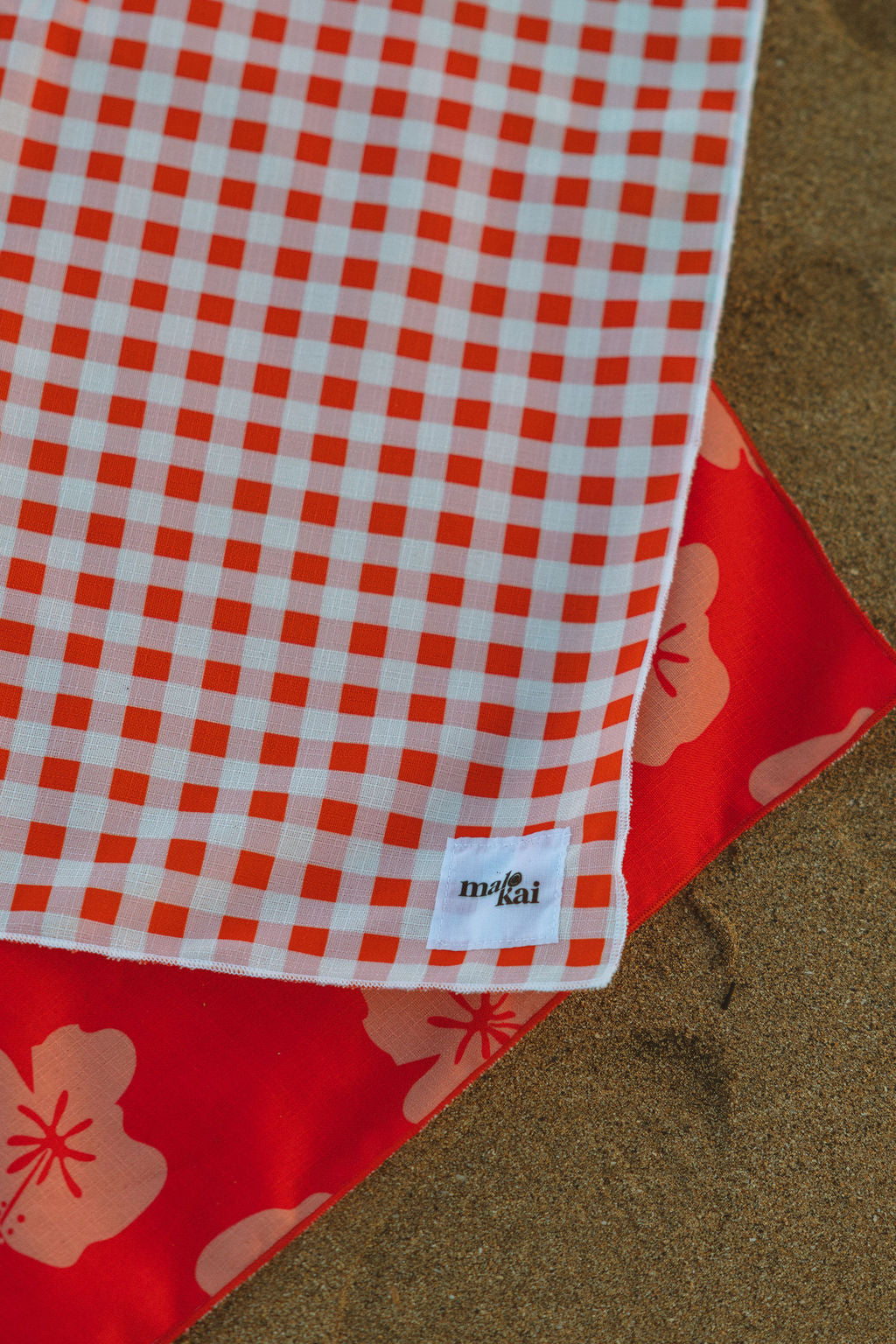 Malo Kai Beach Mat - Guava Gingham