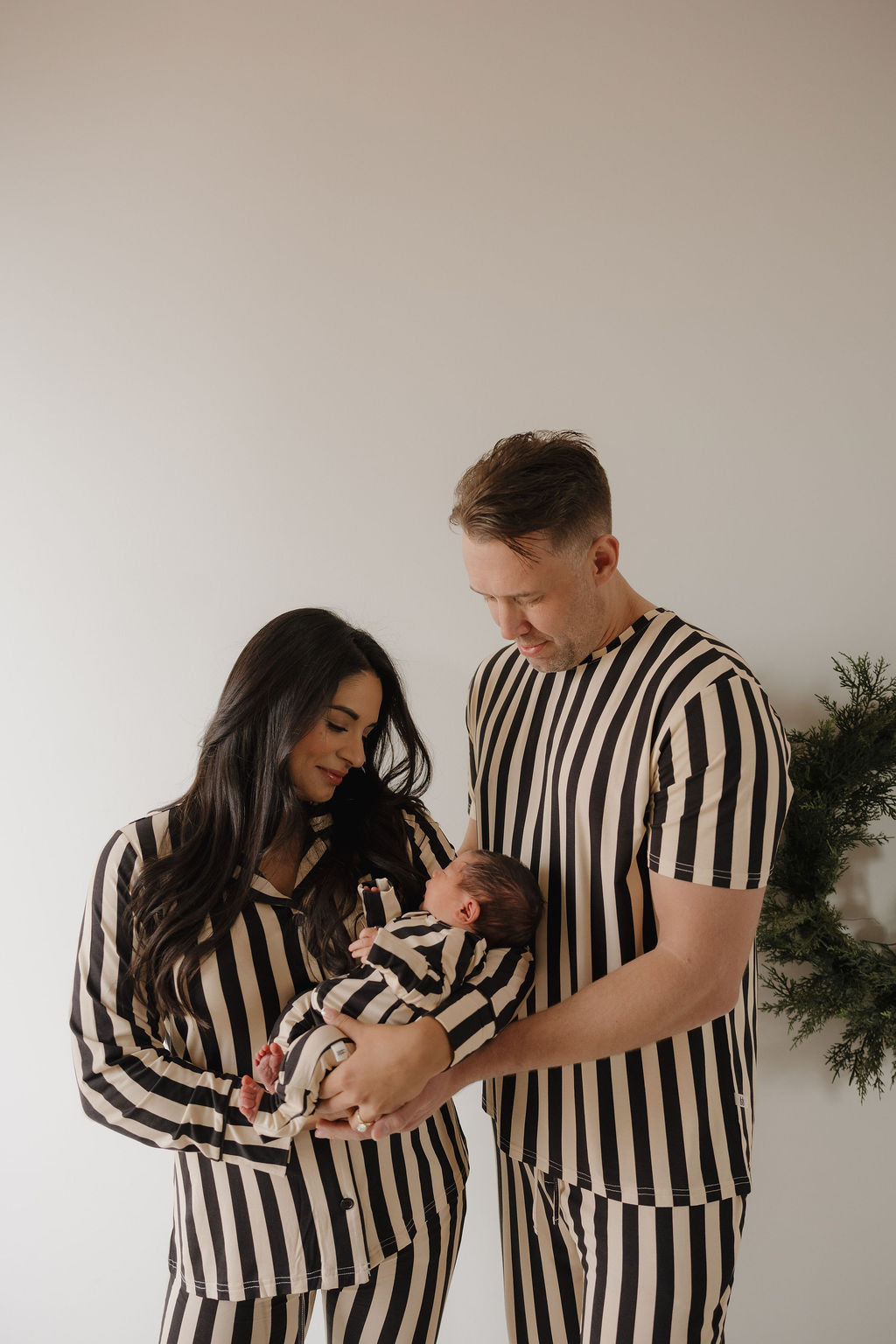 Men's Short Sleeve Pajamas | Midnight Stripe