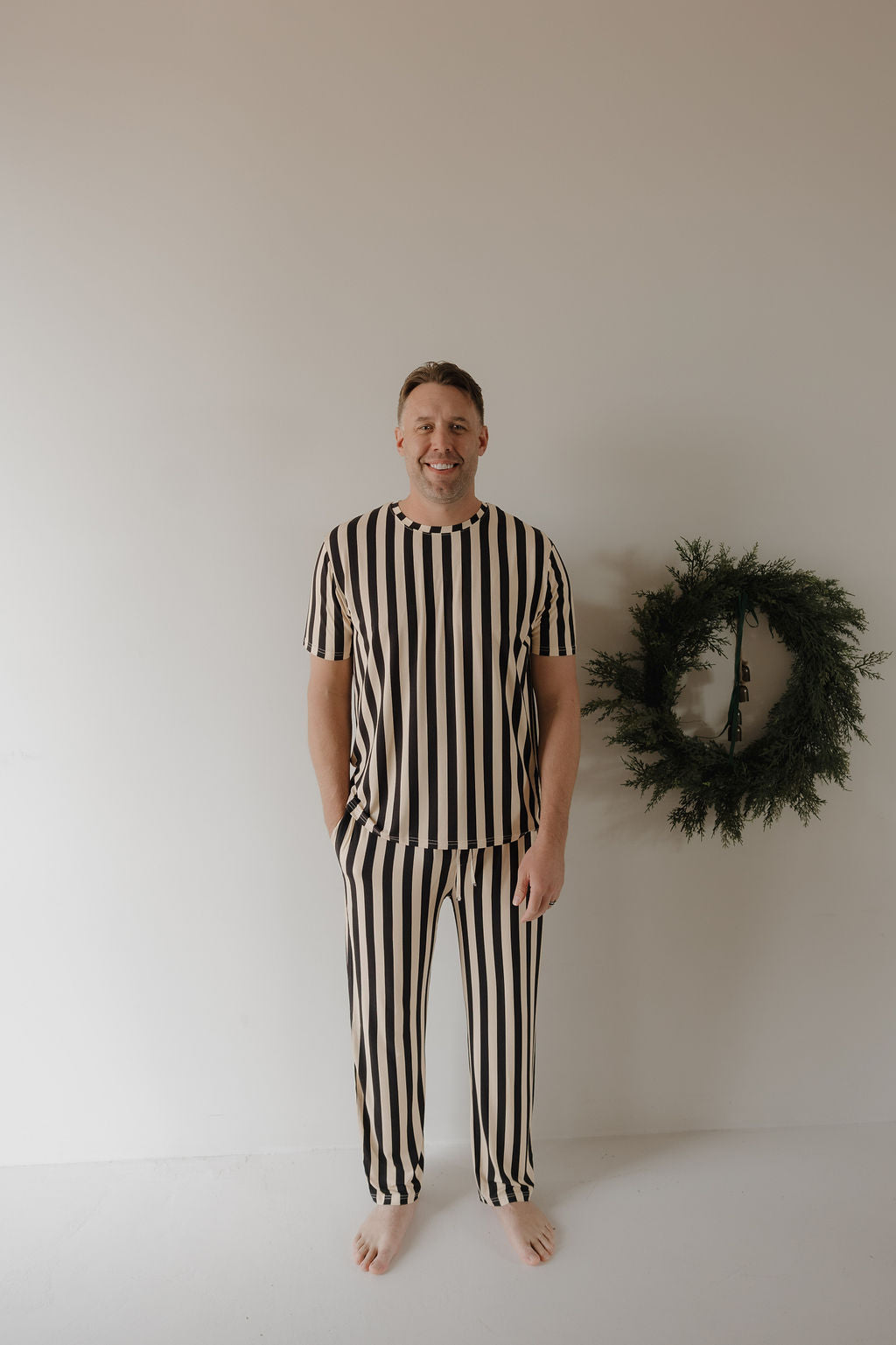 Men's Short Sleeve Pajamas | Midnight Stripe