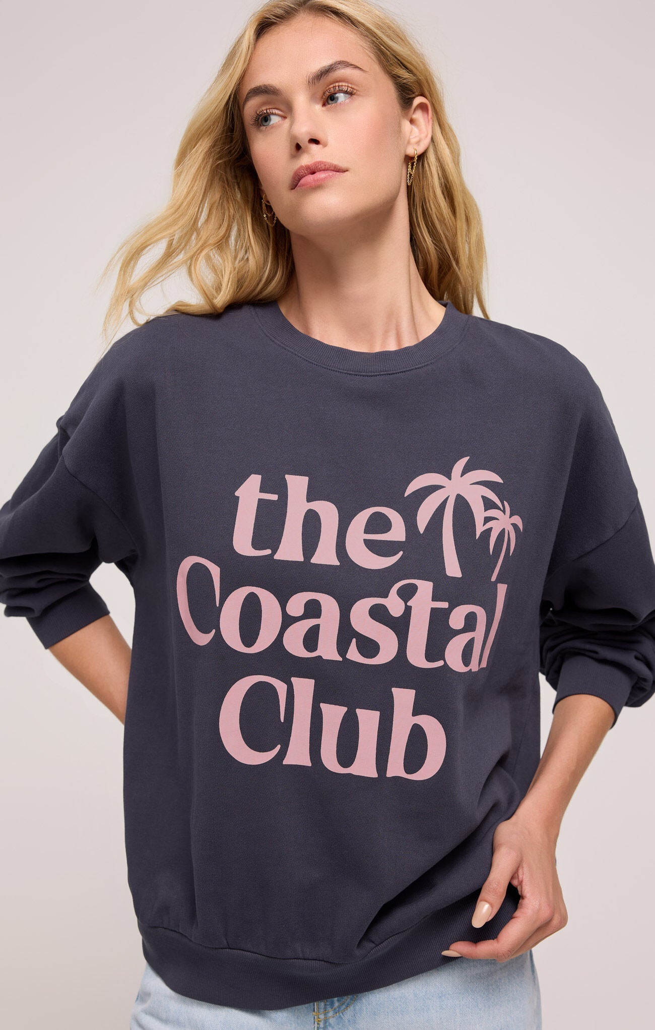 COASTAL CLUB SUNDAY SWEATSHIRT