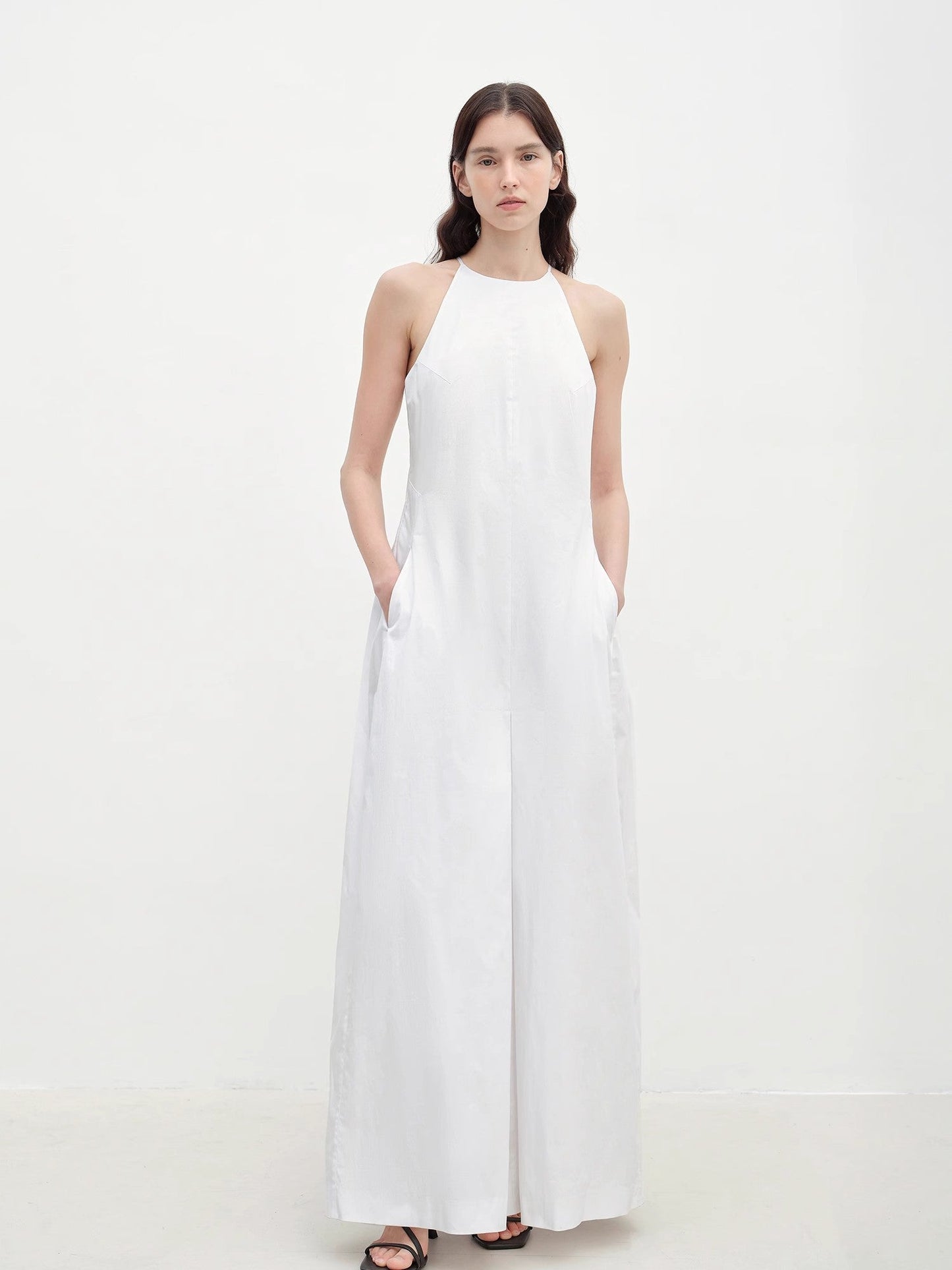 "Piano Music" Halterneck Waist-Cinching Cocoon Dress