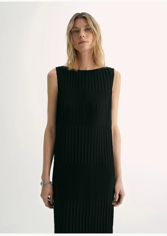 Handmade Pleated Straight Sleeveless Boat Neck Dress
