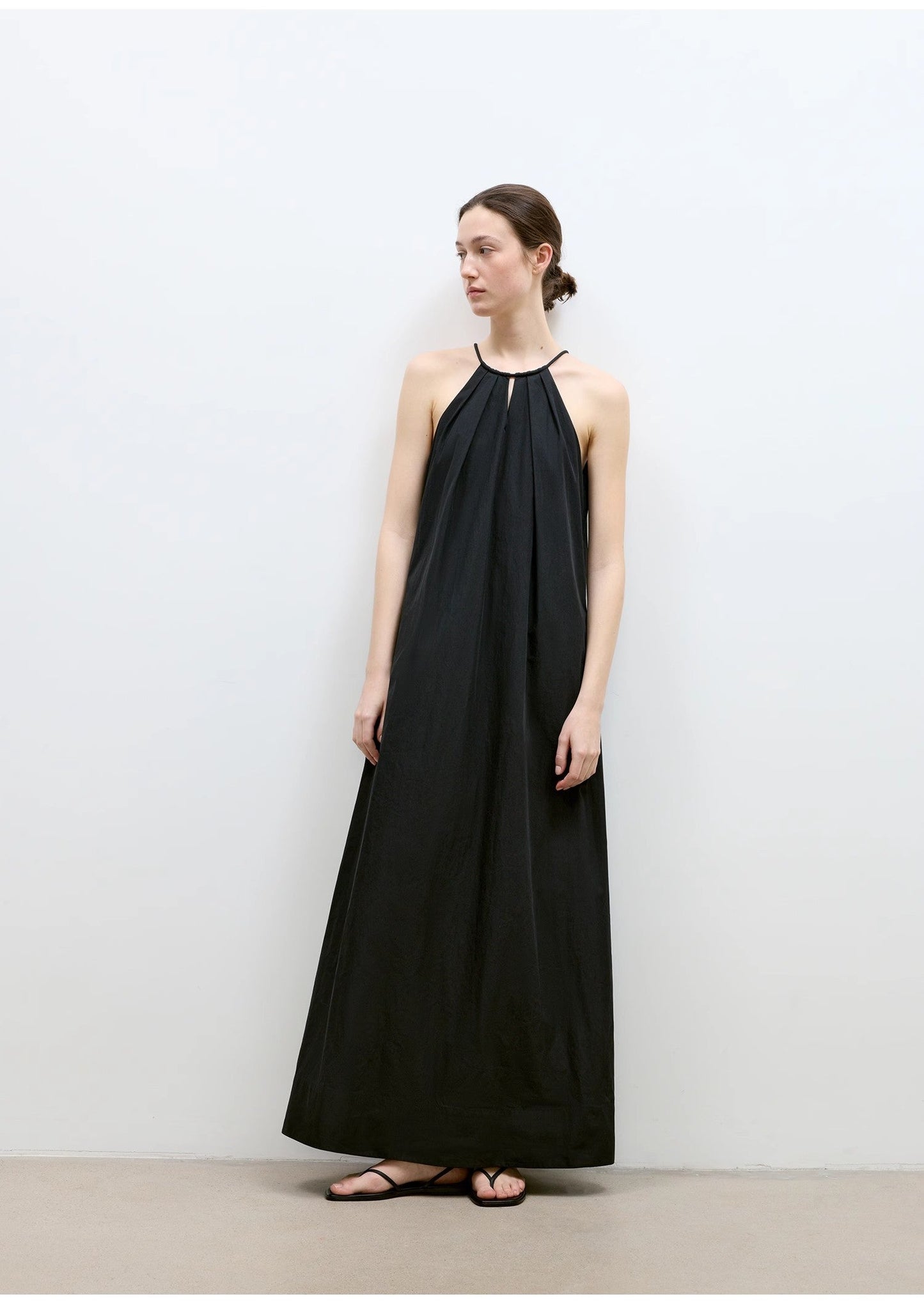Minimalist Rule Halter Neck Dress