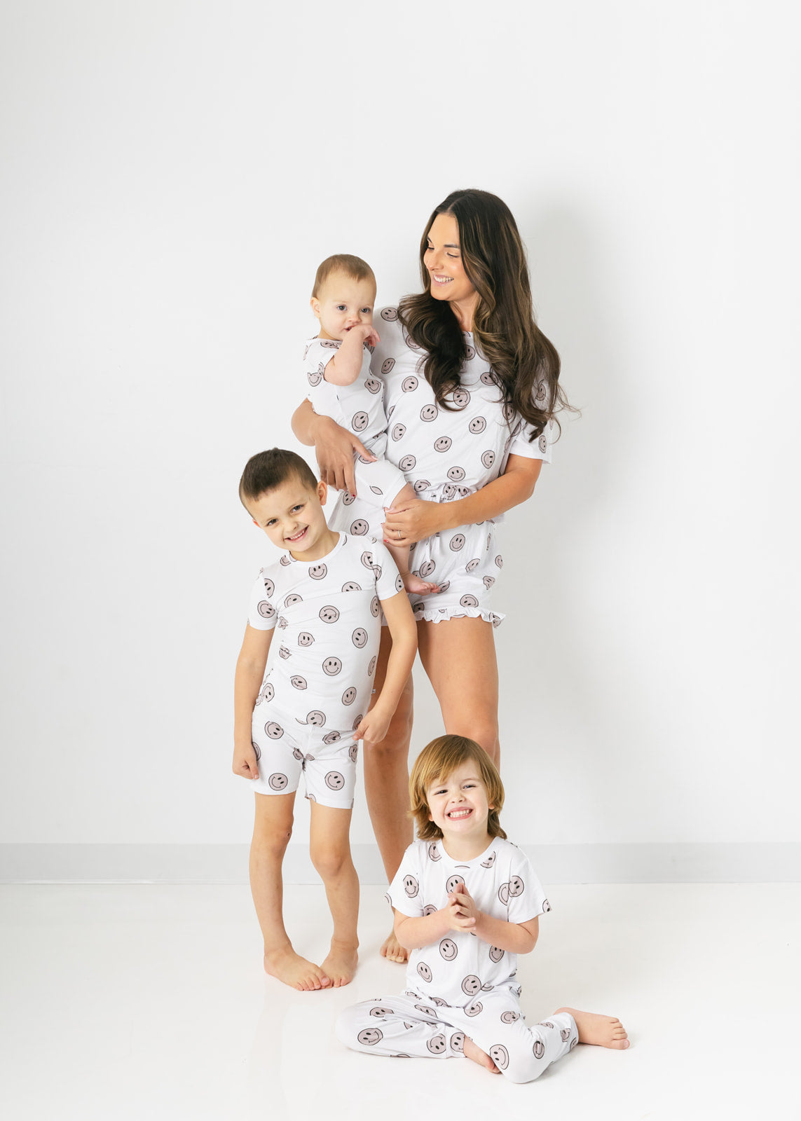 Smiley | Bamboo Short Set