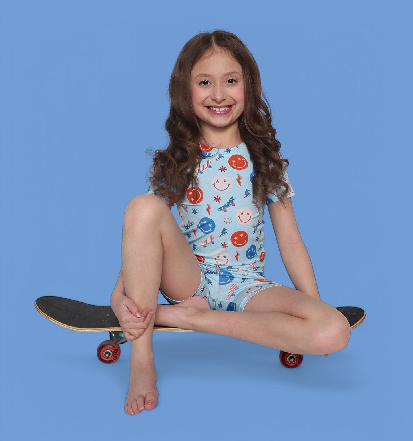 FREEDOM SKATIN' SMILES DREAM SHORT SET