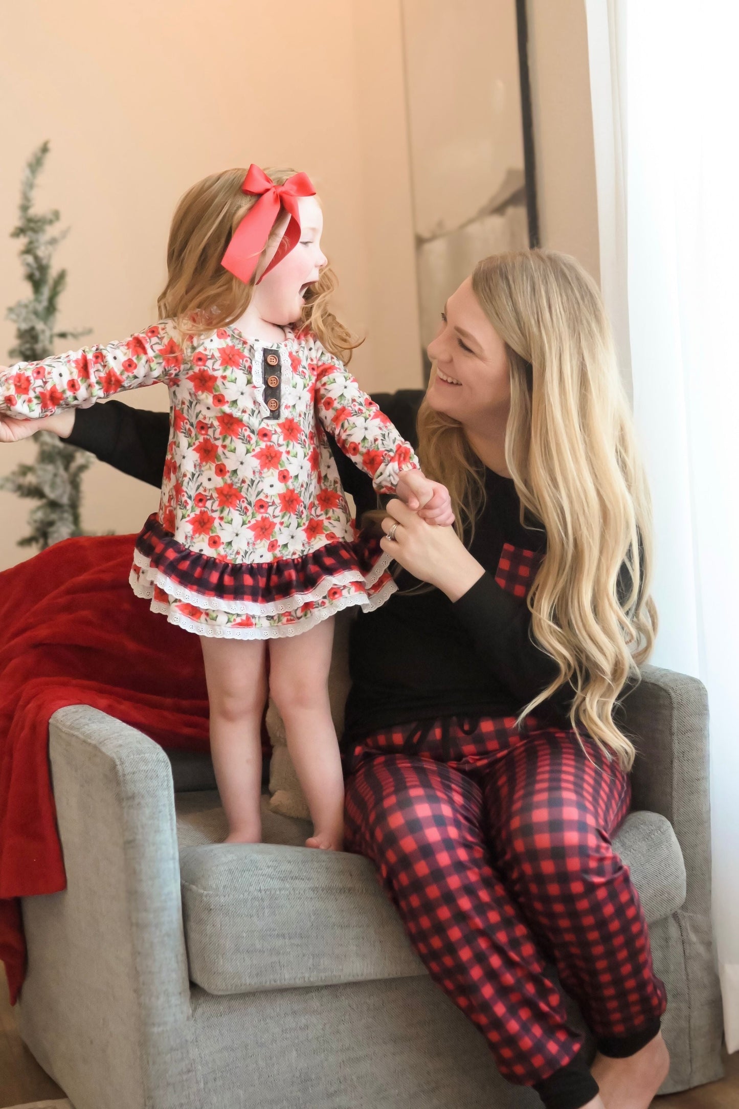 Poinsettia Holly Berry Girls Tunic Cozy Set