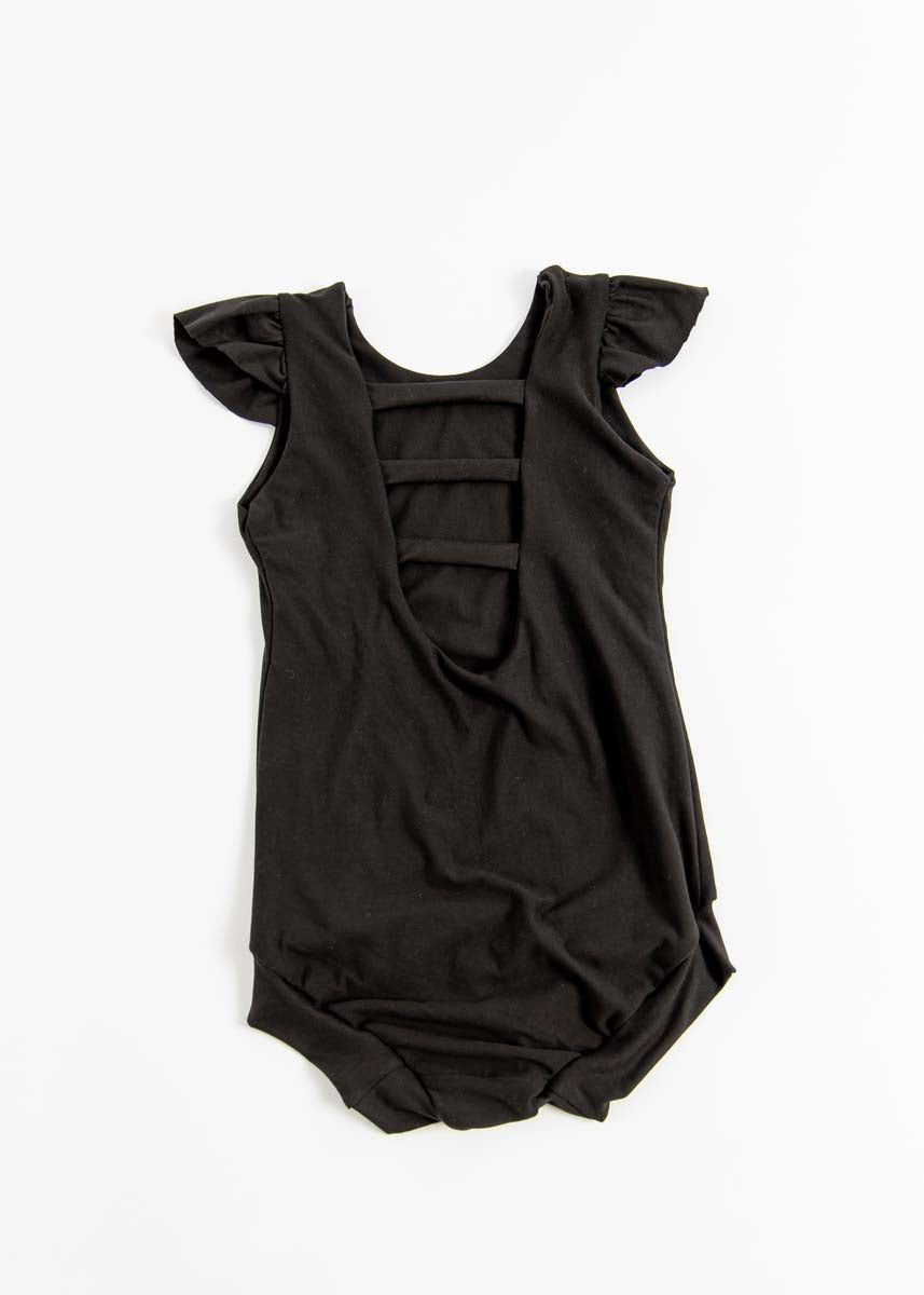 Black 3 strap flutter