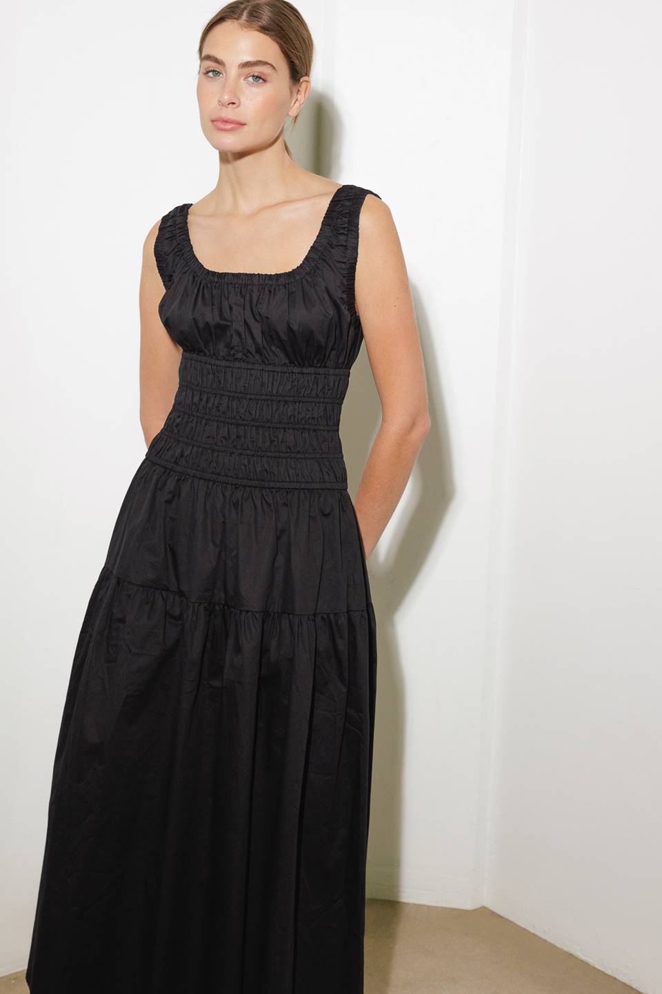 LOVELIEST LOOKS WOVEN MIDI DRESS