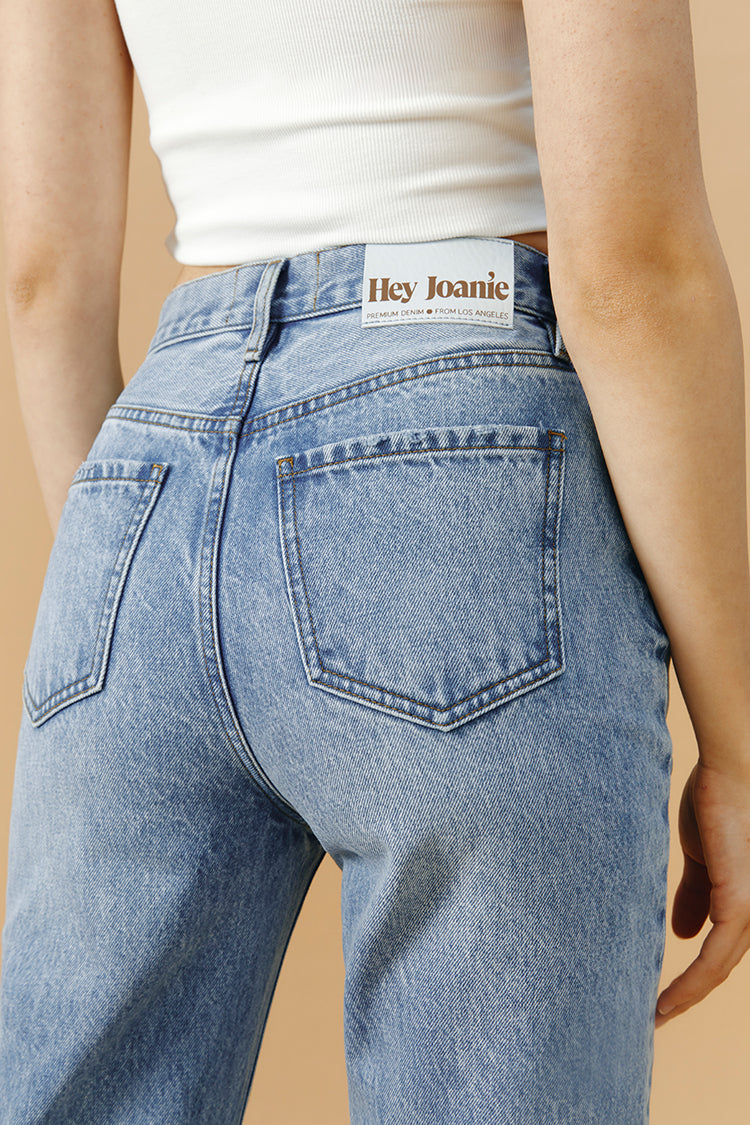 Manhattan High Rise Straight Ankle Jeans