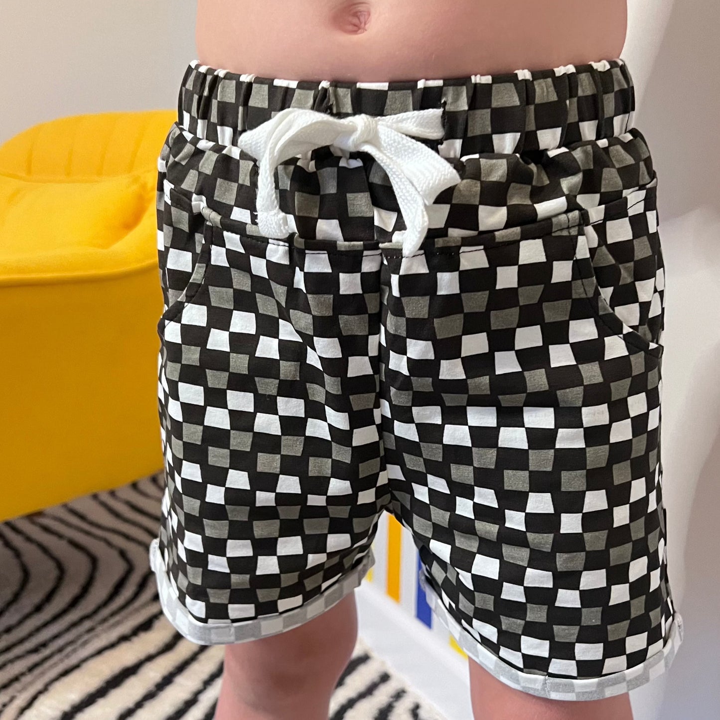 [PRE-ORDER] CHECK 'YA LATER SHORTS - BLACK/GREY