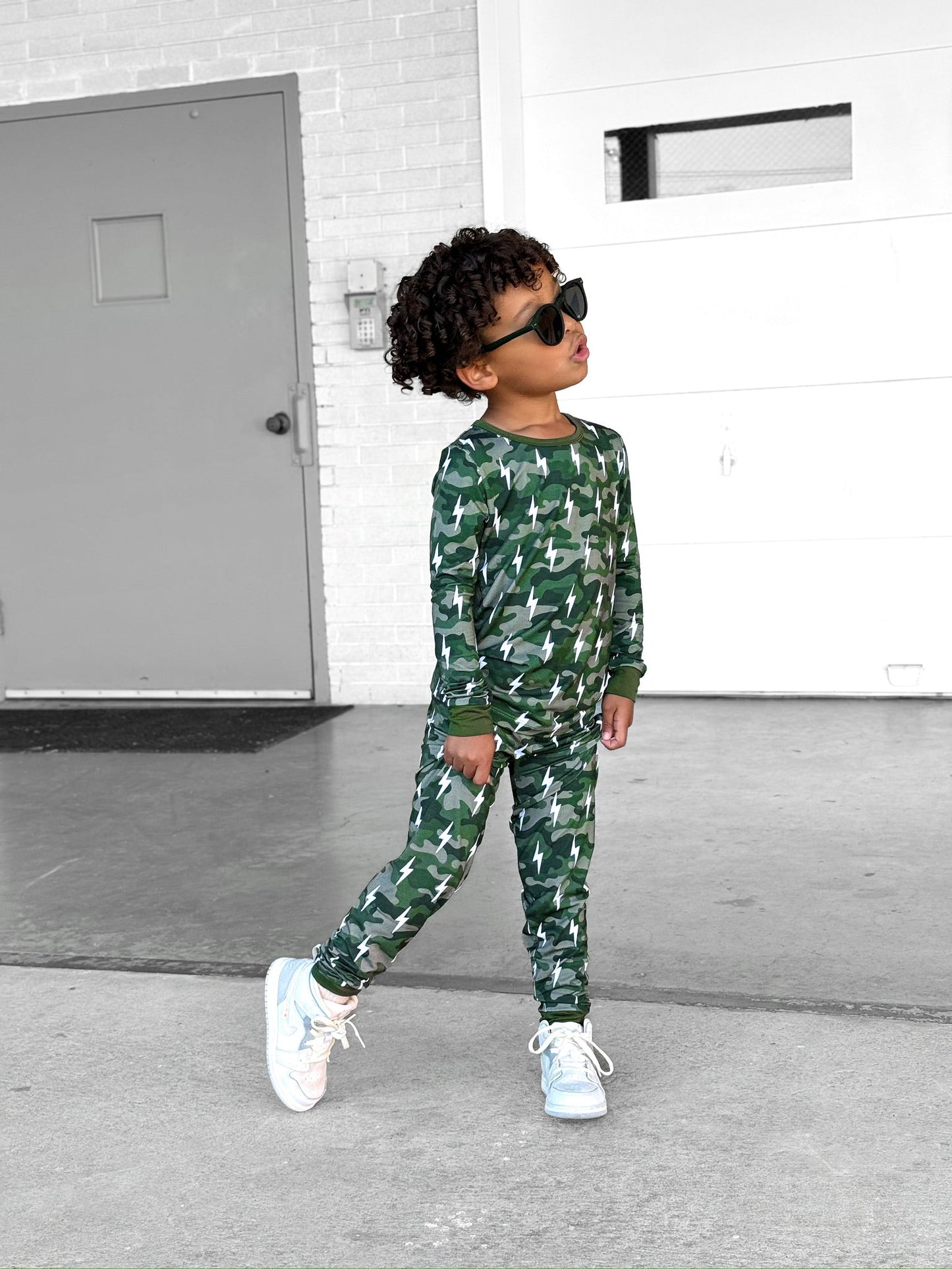 Bamboo Two Piece Set | Green Camo Bolts