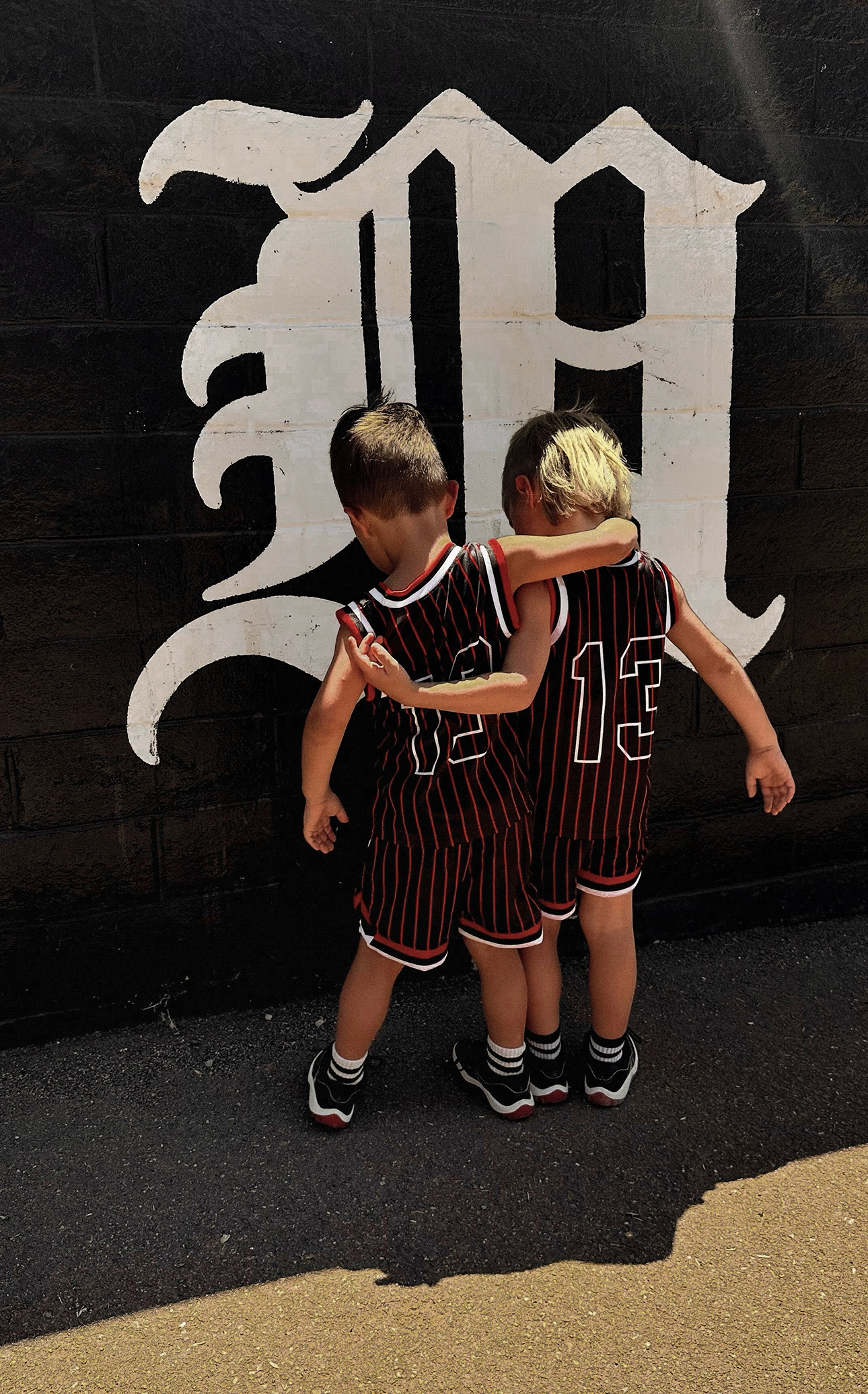 Jagger + Cash Kid's Basketball Set