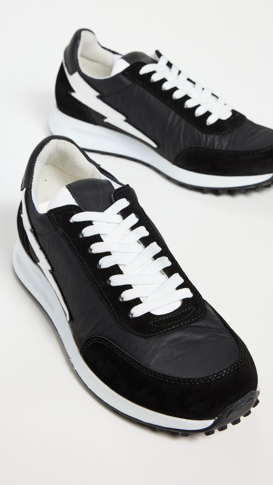 Moyo 1 Shabani (Women's)