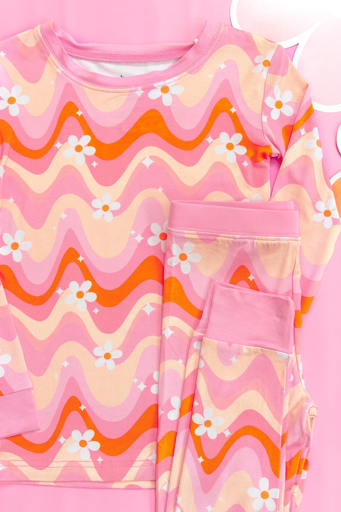 GROOVY FLORAL DREAM SET