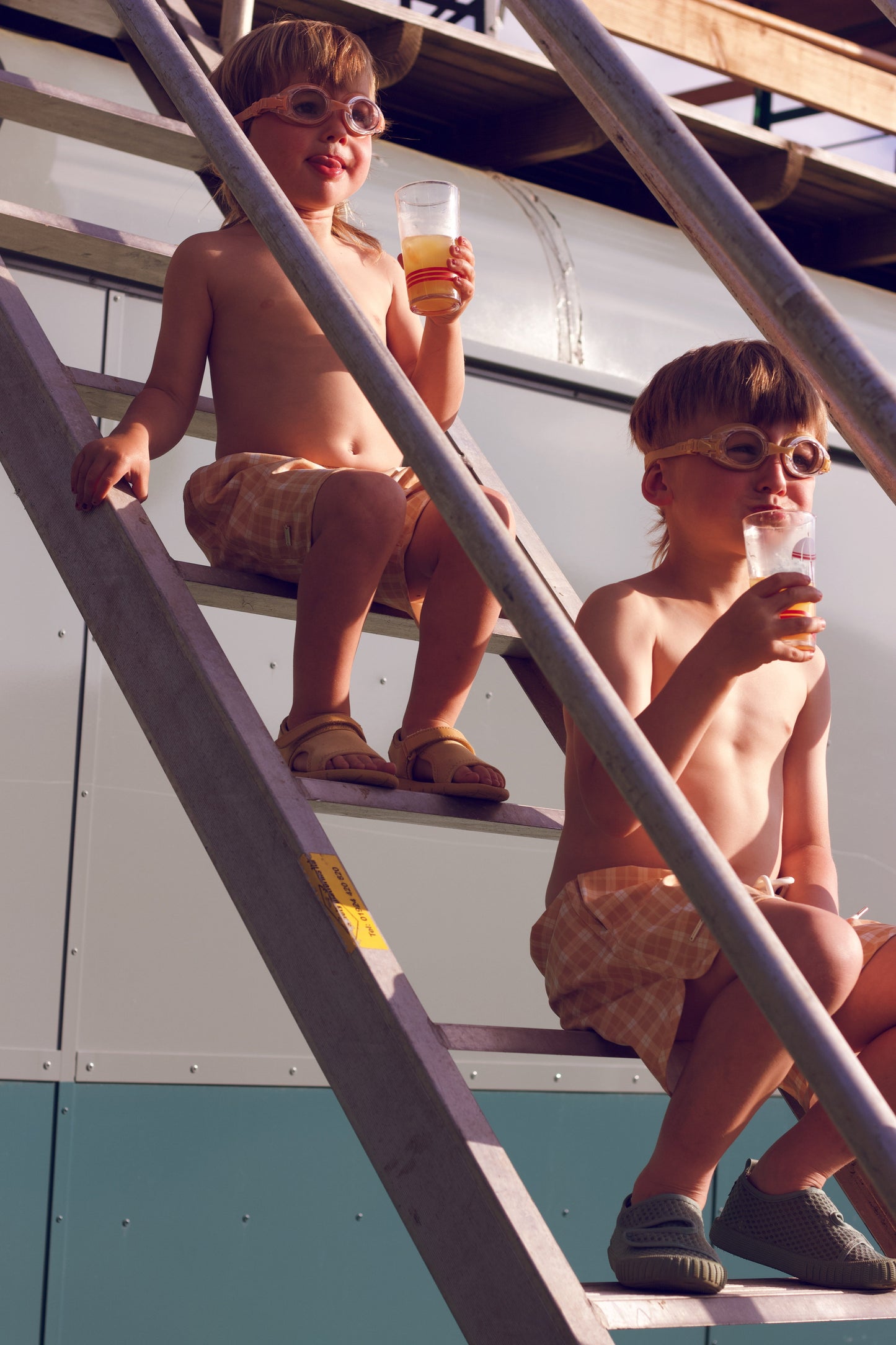 Anti UV + Fog Swim Goggles