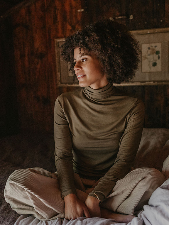 The Turtleneck - Women's