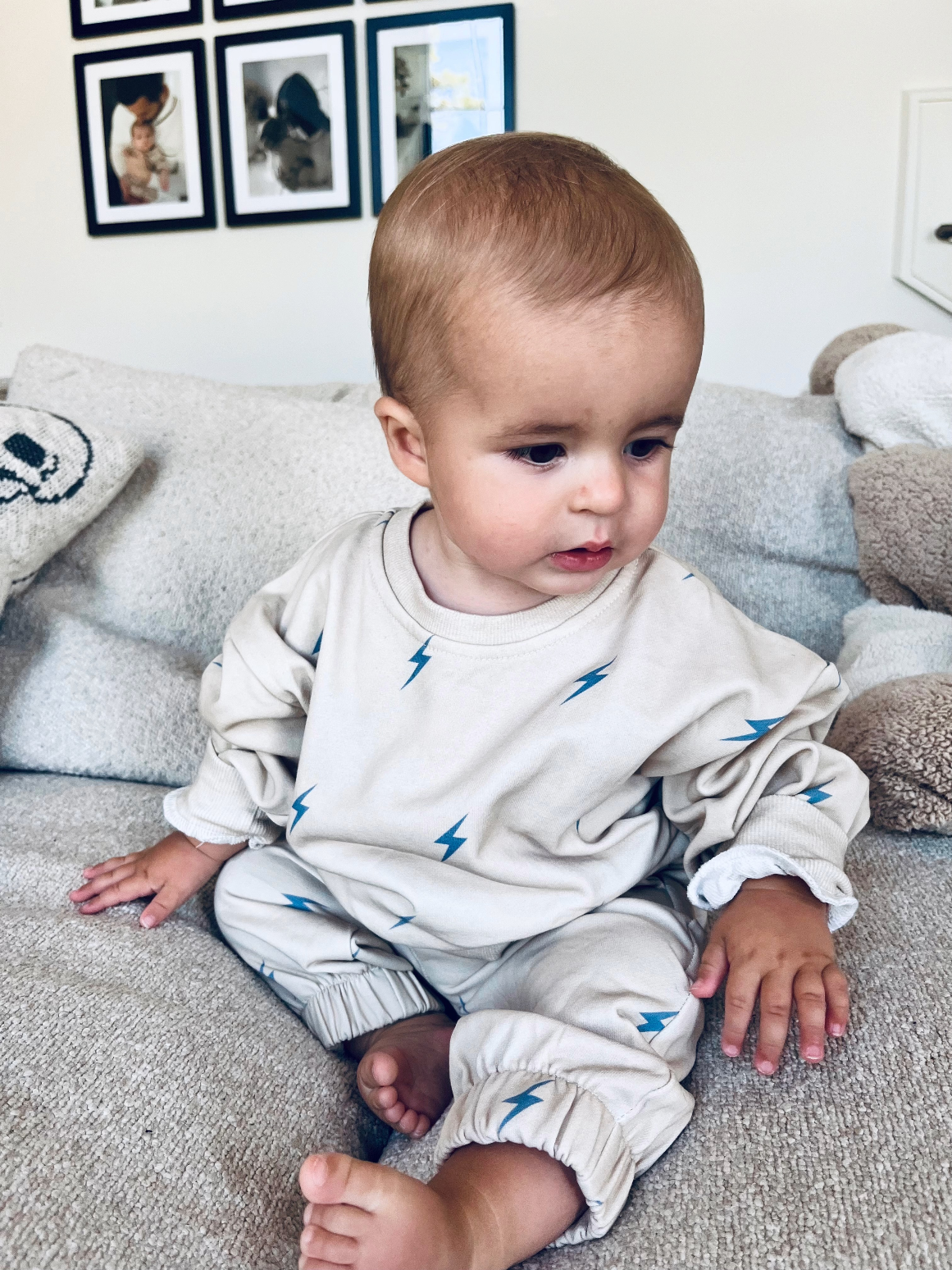 Leo Jogger Set | Lightning Bolt Jogger Outfit