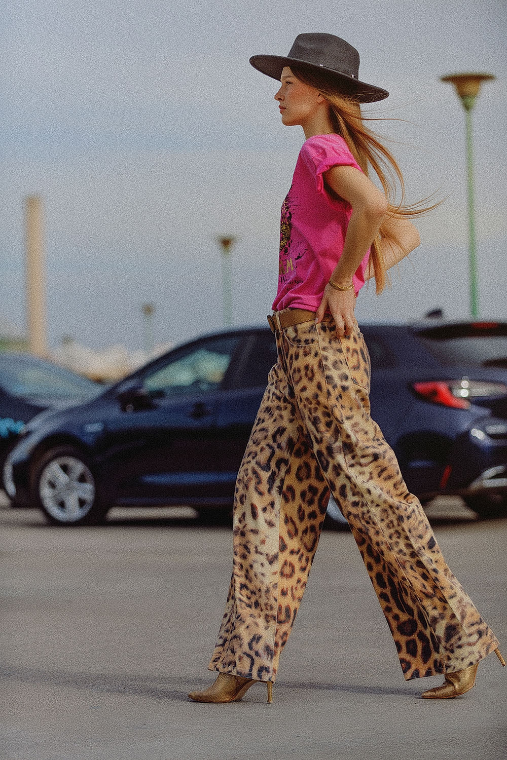 Wide-Leg Tiger Print Pants With Double Side Seams