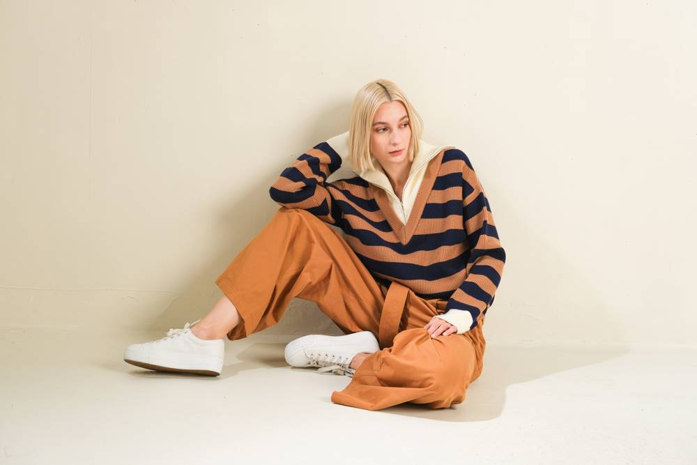 A PASSIONATE HEART SWEATER TOP - Mack & Harvie