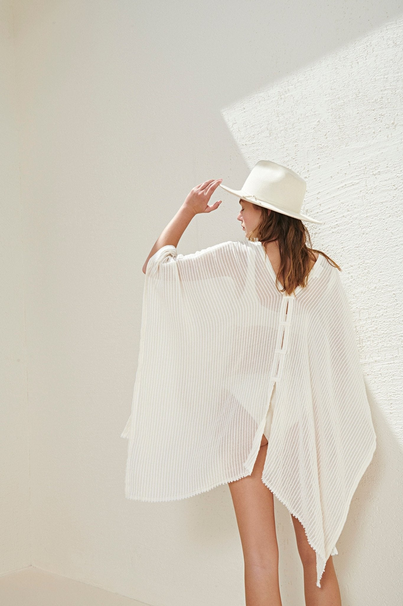 Ava Kimono - White Stripes - Mack & Harvie