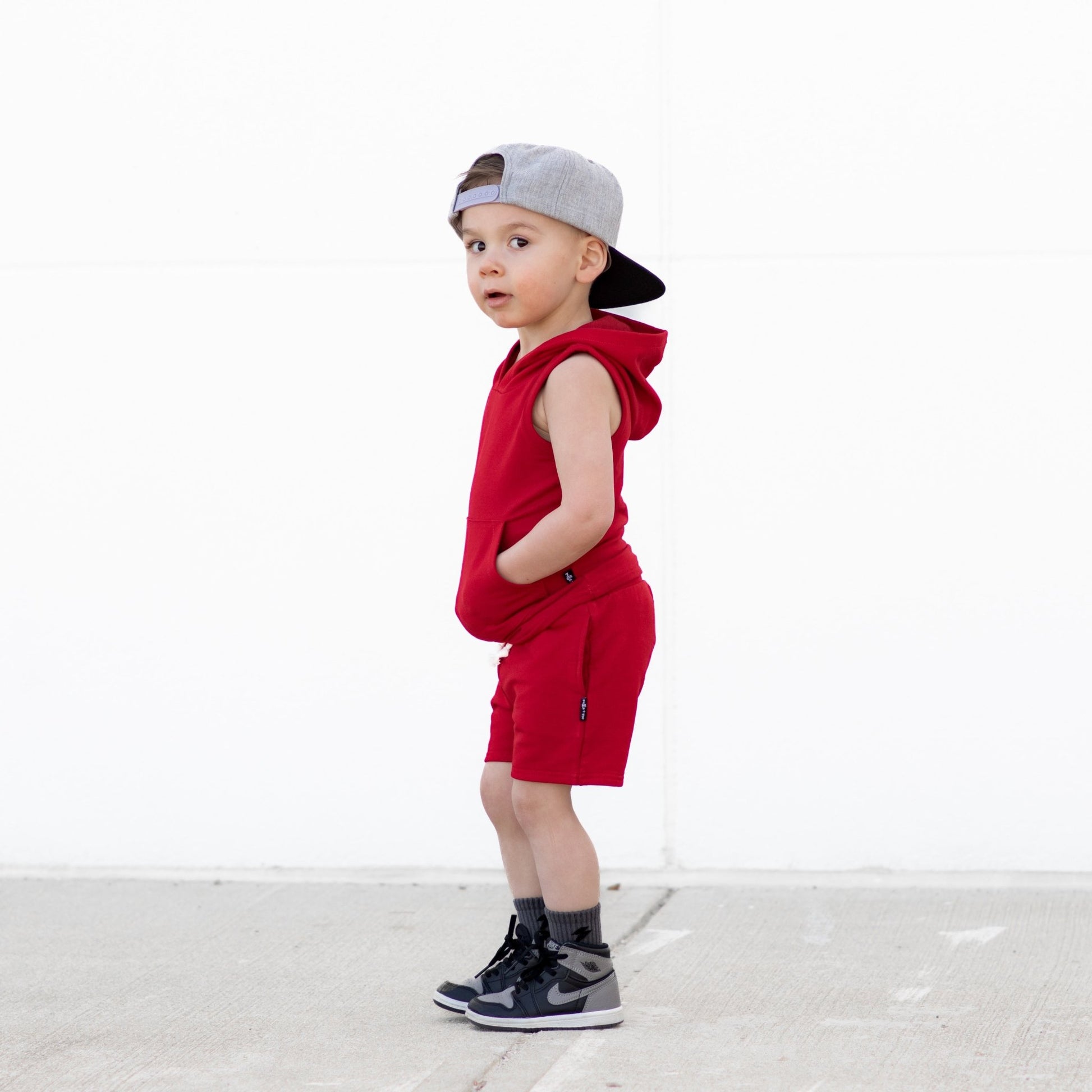 BAMBOO JOGGER SHORTS - Red - Mack & Harvie