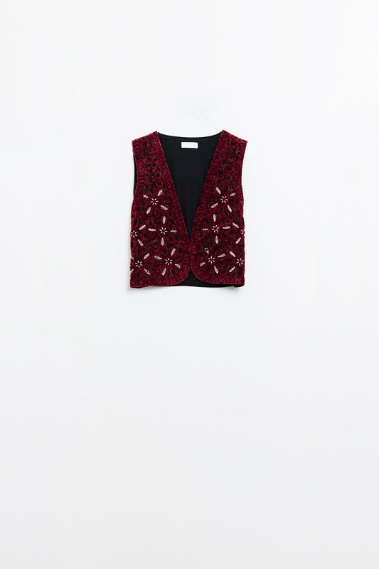Beaded Embroidery Velvet Short Vest in Burgundy